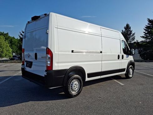 Used 2025 RAM ProMaster 3500 w/ Convenience Group FWD image 6