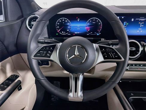 Certified 2026 Mercedes-Benz GLA 250 image 19