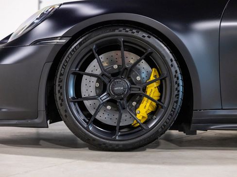 Used 2022 Porsche 911 GT3 image 19