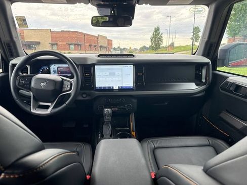 Certified 2021 Ford Bronco Badlands AWD/4WD image 12