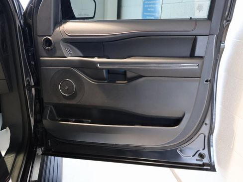 Used 2024 Ford Expedition Max Limited image 38