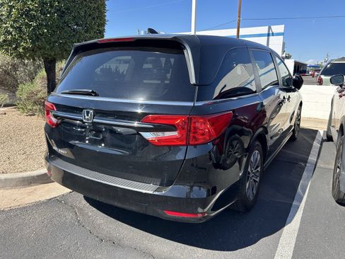 Used 2023 Honda Odyssey EX-L image 5