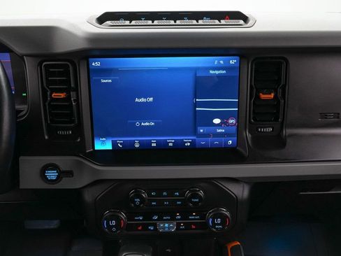 Certified 2023 Ford Bronco Badlands image 24