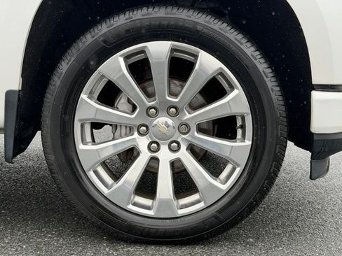 Certified 2020 Chevrolet Silverado 1500 High Country w/ Technology Package image 21