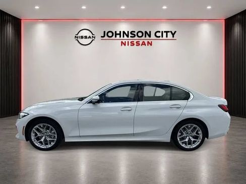Used 2025 BMW 330i xDrive Sedan AWD/4WD image 8