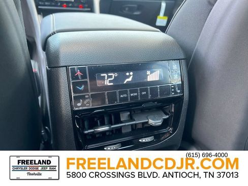 New 2025 Jeep Grand Cherokee L Overland w/ Luxury Tech Group IV AWD/4WD image 27