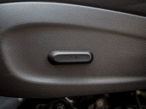 Certified 2013 Chevrolet Cruze LT image 20