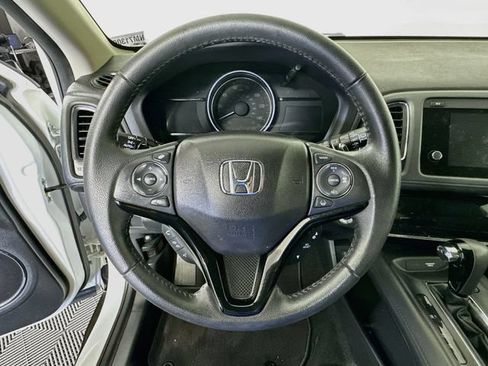 Used 2022 Honda HR-V EX-L image 13
