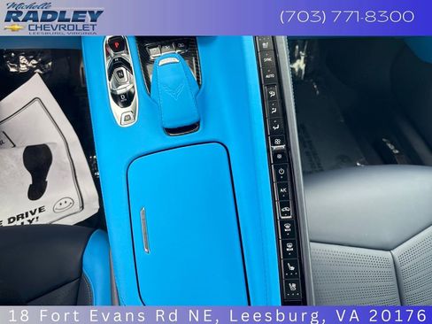 Used 2023 Chevrolet Corvette Stingray Premium Conv w/ Z51 Performance Package image 16