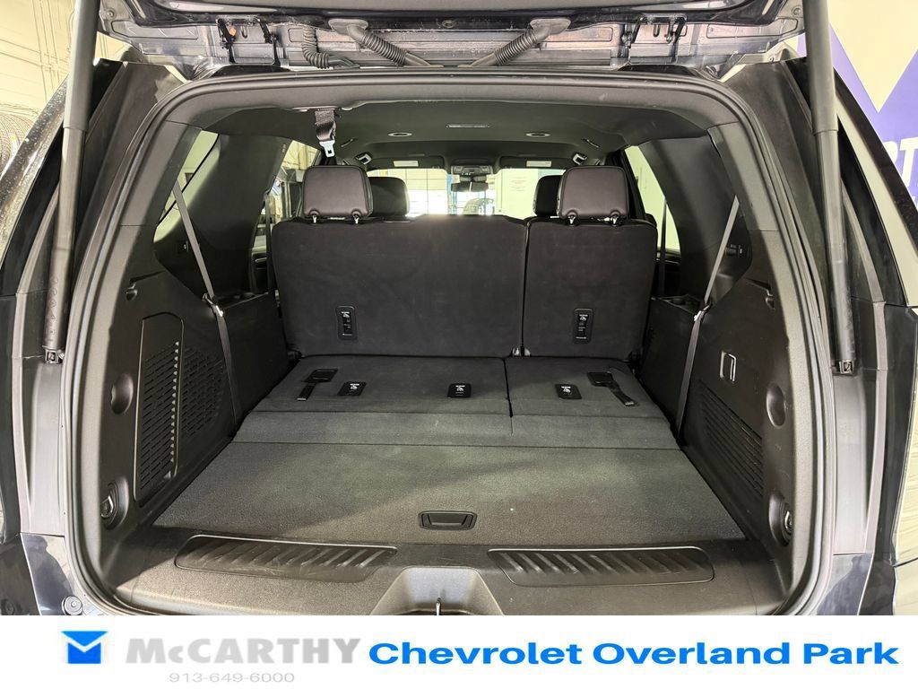 Used 2025 Chevrolet Tahoe LT AWD/4WD image 29