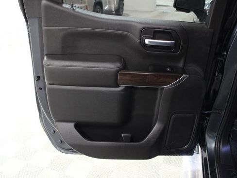 Used 2019 GMC Sierra 1500 SLT image 20