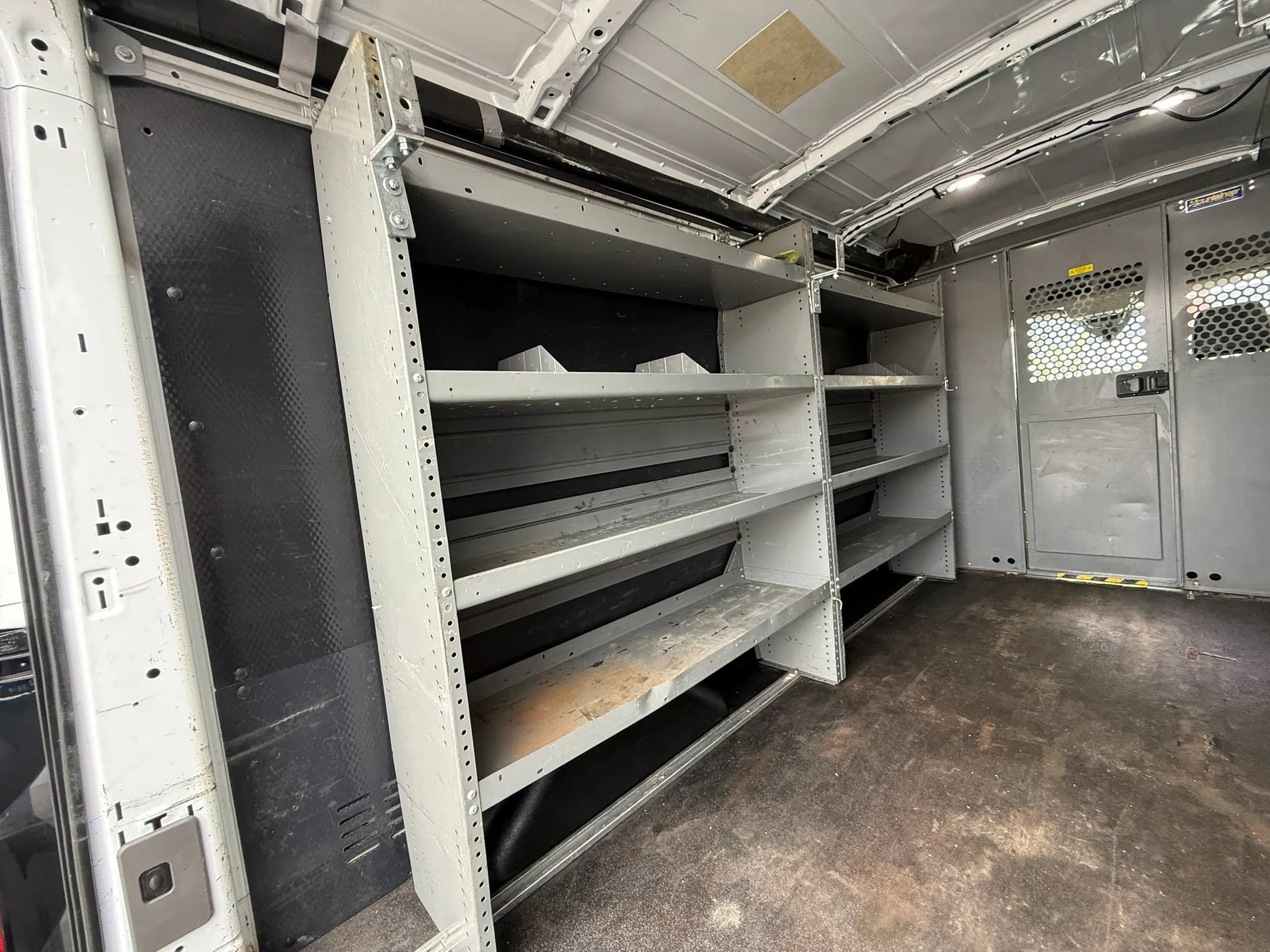 Used 2020 Ford Transit 250 Medium Roof w/ Load Area Protection Package RWD image 33