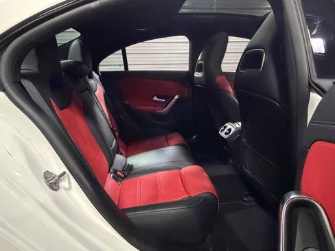 Used 2021 Mercedes-Benz CLA 250 4MATIC image 18