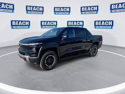 New 2026 Chevrolet Silverado EV Trail Boss image 4