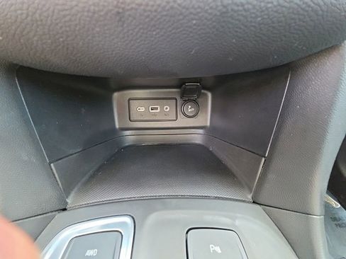 Used 2022 Chevrolet Equinox LT image 19