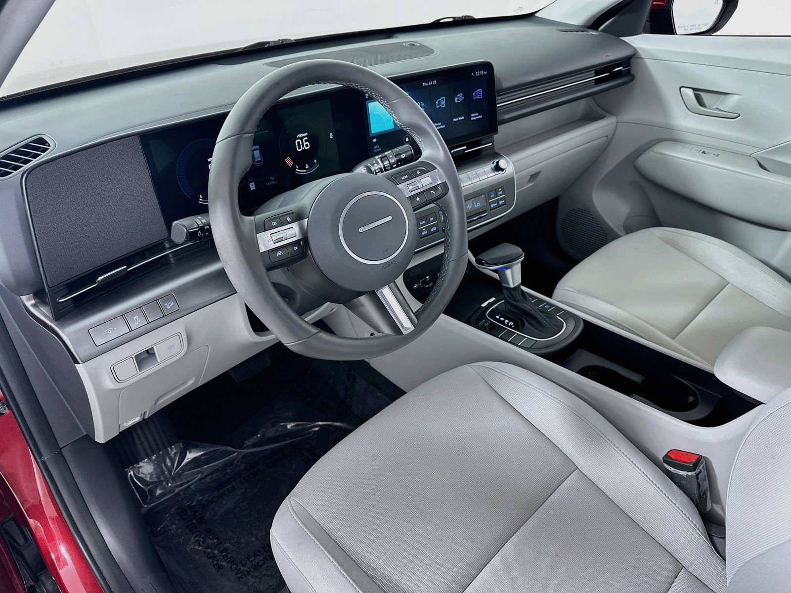 Used 2024 Hyundai Kona SEL FWD image 9