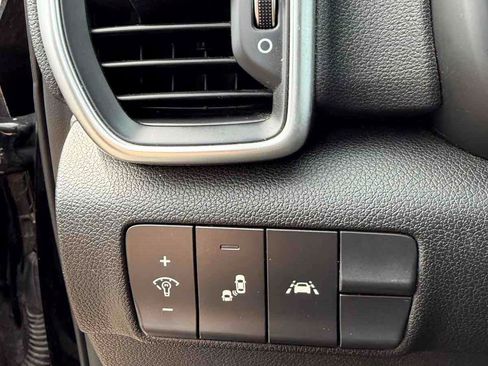 Used 2020 Kia Sportage S w/ S Sunroof Package image 15