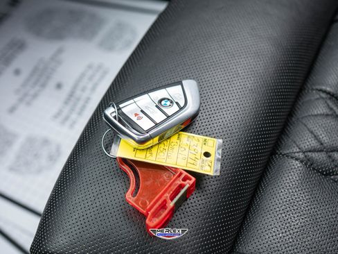 Used 2019 BMW 750i xDrive xDrive M SPORT LINE image 61