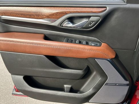 Used 2024 GMC Yukon Denali Ultimate image 23