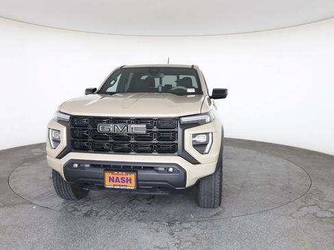 Used 2023 GMC Canyon Elevation w/ Convenience Package AWD/4WD image 4