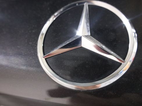 Used 2020 Mercedes-Benz GLC 300 4MATIC image 58