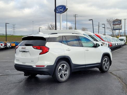 Used 2019 GMC Terrain SLT image 4