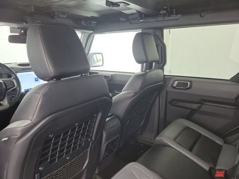 Used 2024 Ford Bronco Black Diamond AWD/4WD image 12