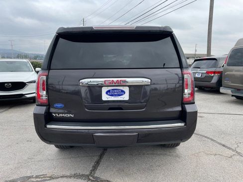 Used 2017 GMC Yukon Denali w/ Open Road Package image 4