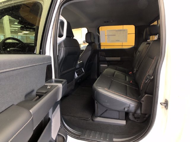 New 2026 Ford F350 Lariat w/ Black Appearance Package AWD/4WD image 20