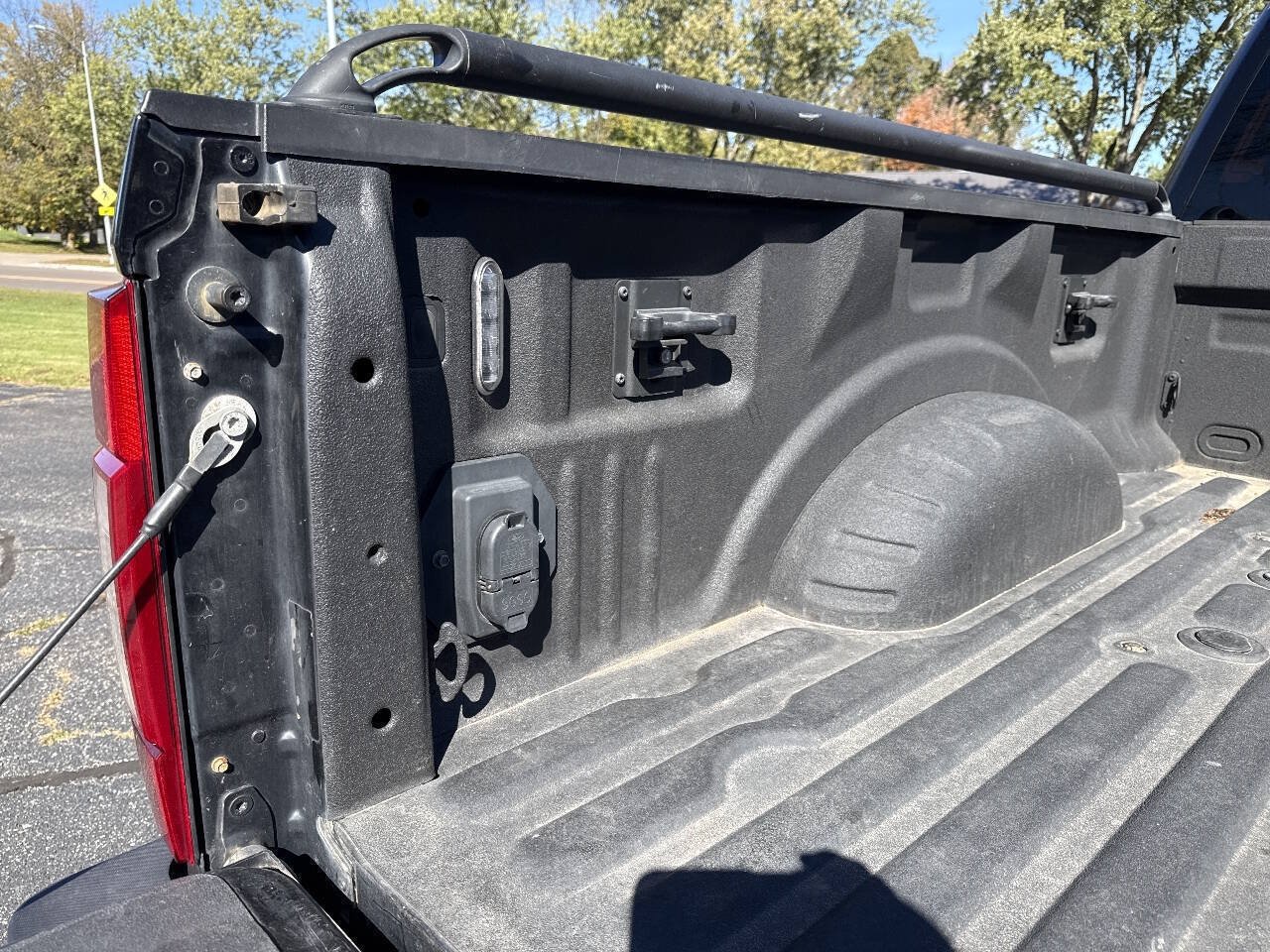 Used 2020 Ford F350 Lariat AWD/4WD image 7