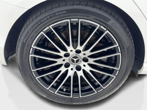Used 2024 Mercedes-Benz C 300 Sedan image 57