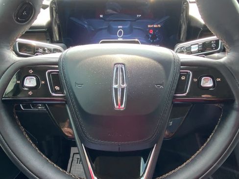 Used 2025 Lincoln Aviator Reserve w/ Illumination Package AWD/4WD image 29