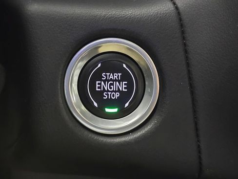 Used 2023 Chevrolet Tahoe RST AWD/4WD image 36