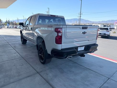 New 2026 Chevrolet Silverado 1500 Custom Trail Boss AWD/4WD image 5