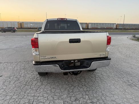 Used 2010 Toyota Tundra 4x4 Double Cab image 7