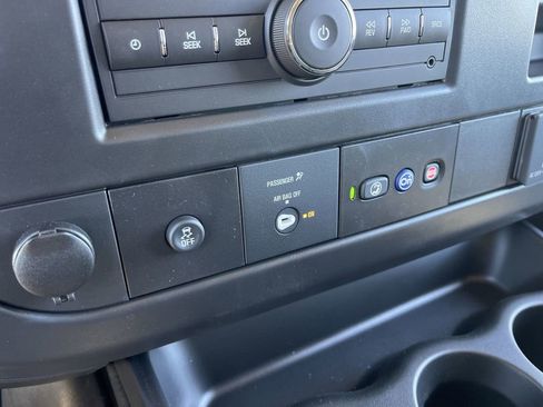 New 2025 GMC Savana 3500 LS RWD image 14
