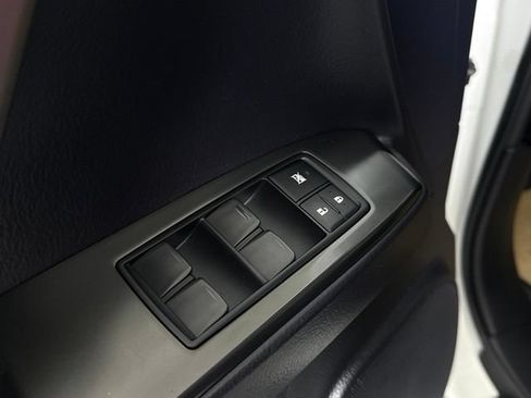 Certified 2023 Lexus GX 460 Premium w/ Premium Package AWD/4WD image 31