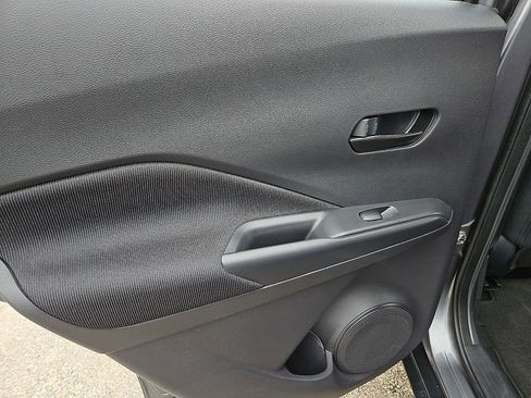 Used 2023 Nissan Kicks S FWD image 15