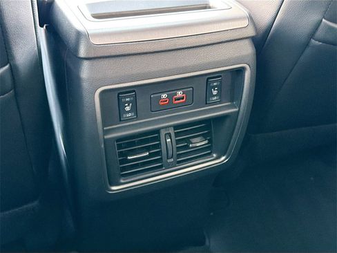 Used 2024 Nissan Murano SL image 27