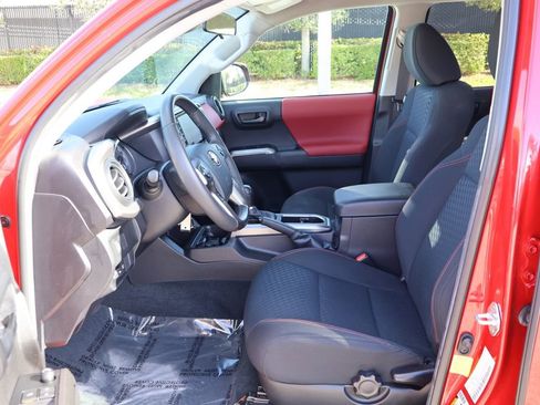 Certified 2023 Toyota Tacoma SR5 image 14