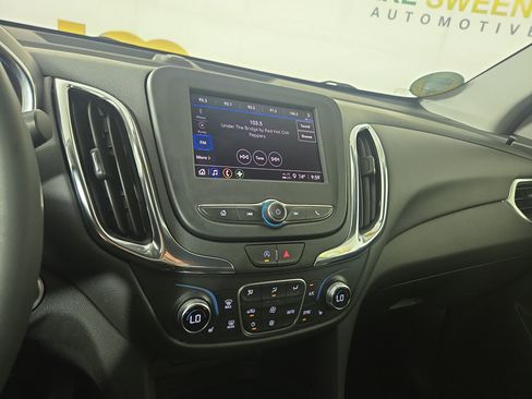 Certified 2023 Chevrolet Equinox LT FWD image 21
