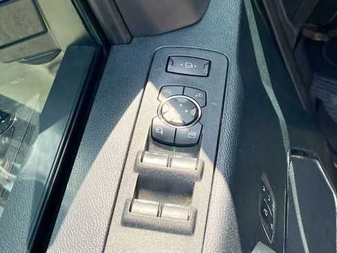 Used 2021 Ford F250 Lariat w/ Lariat Ultimate Package image 18