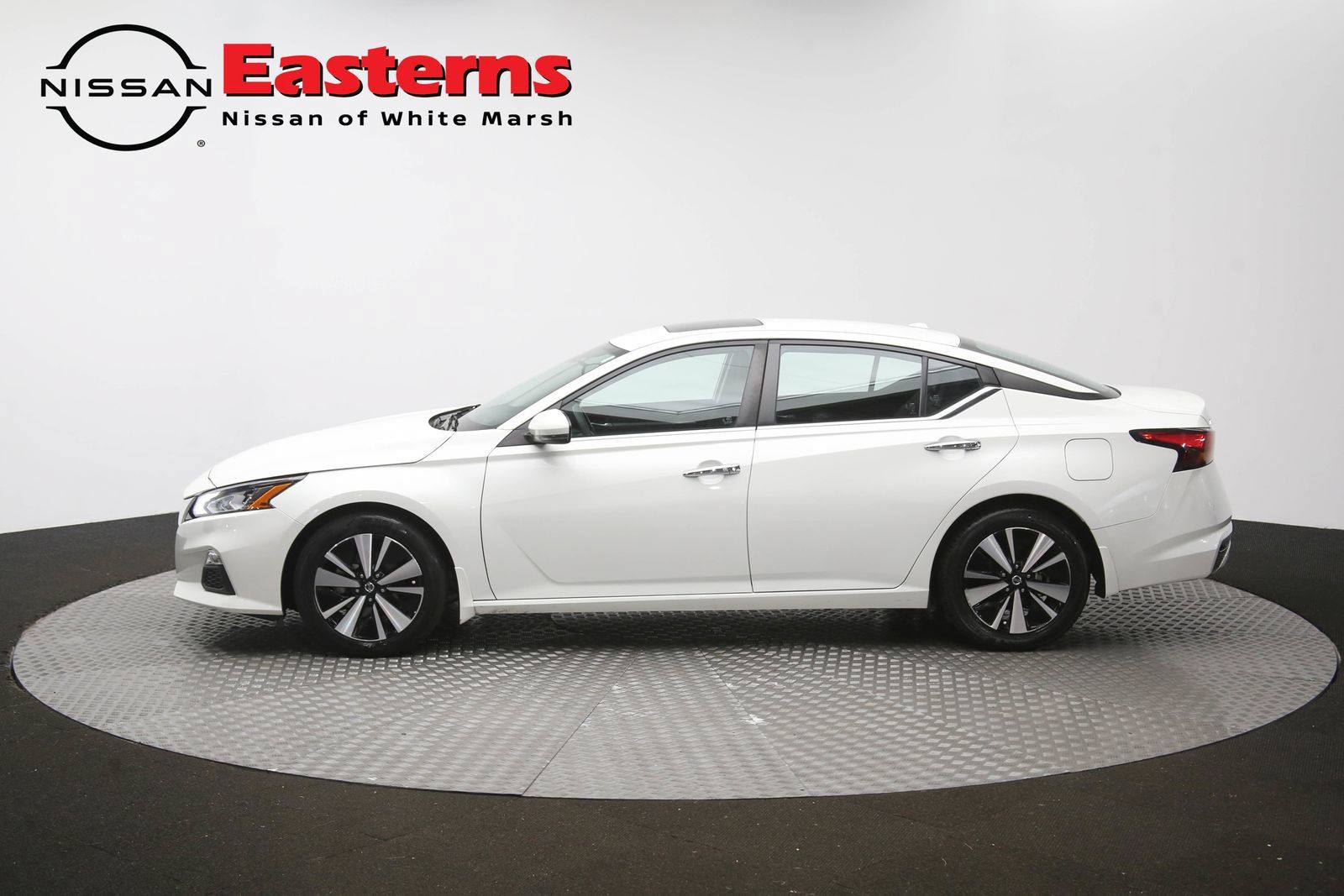 Used 2022 Nissan Altima 2.5 SV w/ SV Premium Package FWD image 59