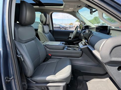 New 2027 Ford Expedition Active AWD/4WD image 17