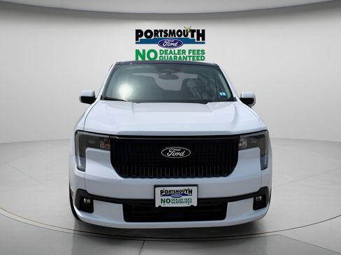 Used 2025 Ford Maverick Lobo AWD/4WD image 10