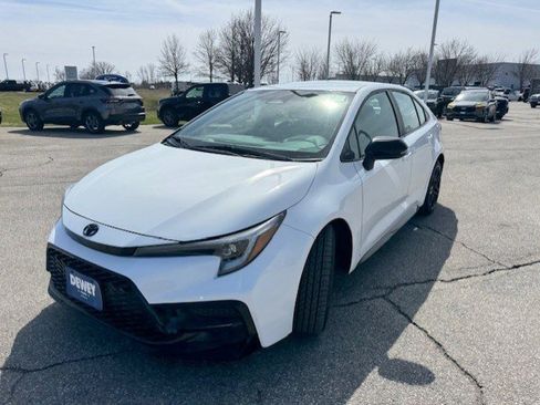 Used 2024 Toyota Corolla Sedan w/ SE Convenience Package image 3