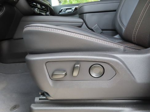 New 2026 Chevrolet Tahoe High Country image 10