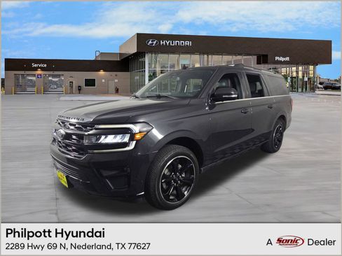 Used 2022 Ford Expedition Max Limited image 1