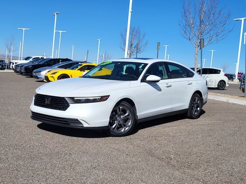 Used 2023 Honda Accord EX image 1