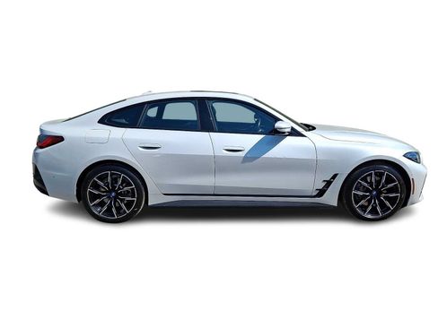 Used 2022 BMW i4 eDrive40 w/ M Sport Package RWD image 7